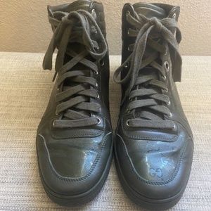 Gucci Imprime High-Tops In Olive Green Size 7 - Excellent Condition!